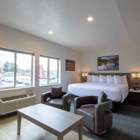 Cedar Street Hotel & Suites Sandpoint Ngoại thất bức ảnh